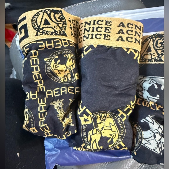 Boxer briefs.  Black and Gold Patterned. NWOT. Size XL - Picture 1 of 4